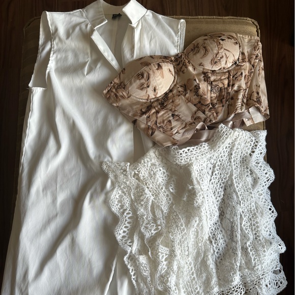 Bundle of clothes! Size small - us 2-4 - Picture 7 of 15